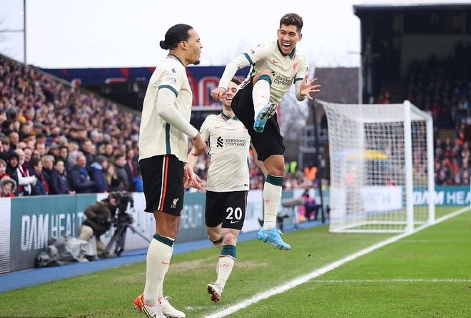 news-special-topic-layout-3