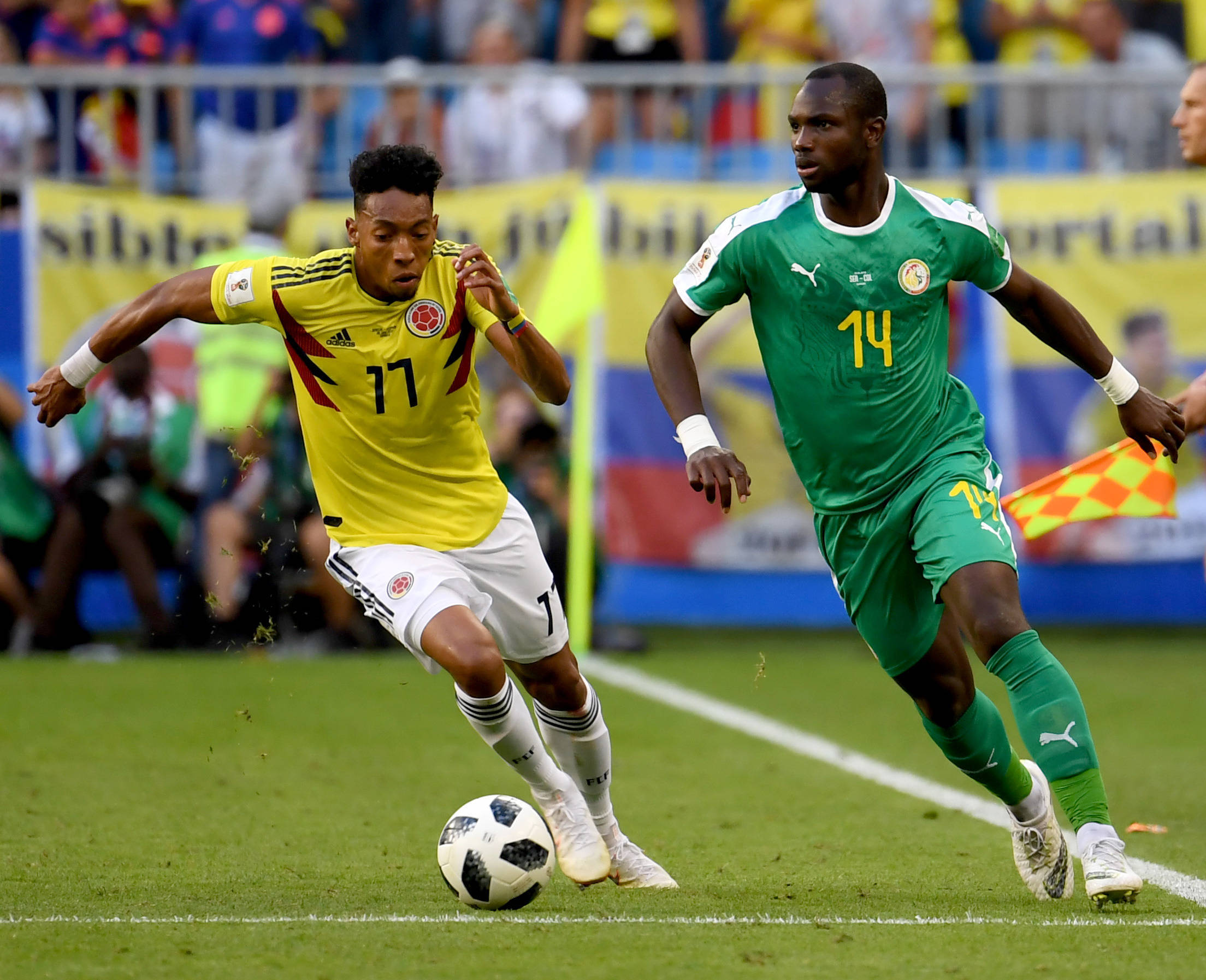 与进攻之间 与进攻之间