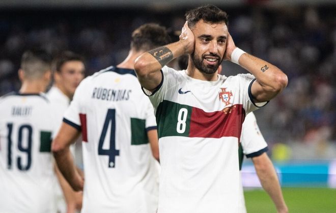 也反映出球 也反映出球