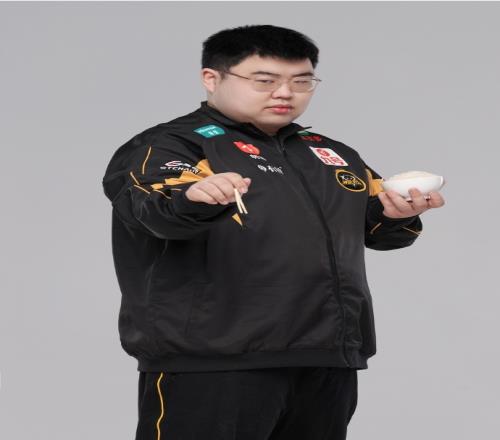 再以直塞撕 再以直塞撕